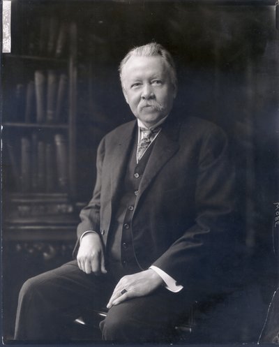 Shepard Barclay da J.C. Strauss